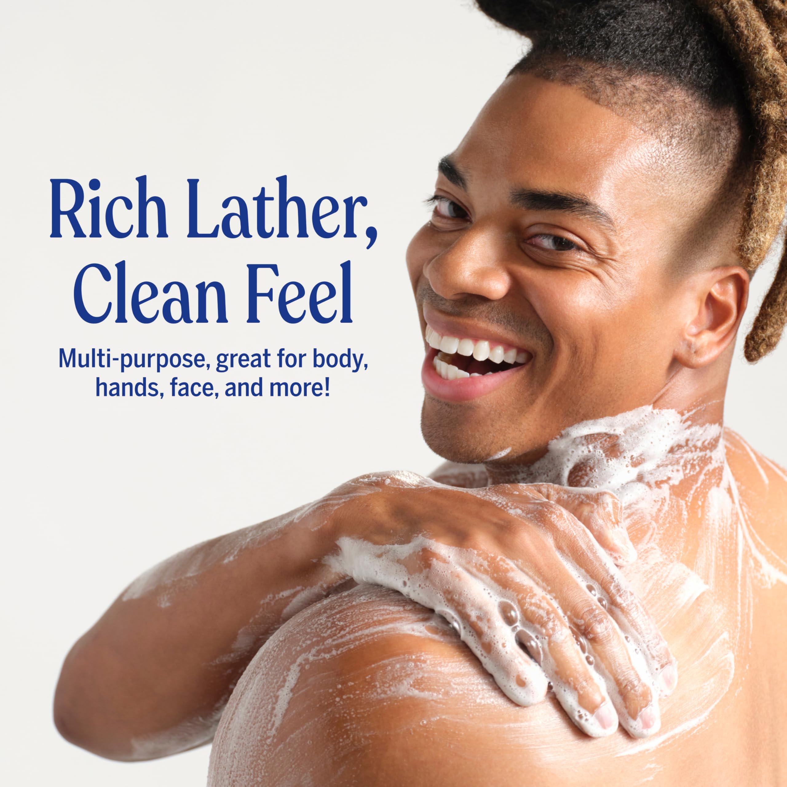 Dr. Bronner's envase hecho de plástico reciclado post-consumo, compromiso ambiental