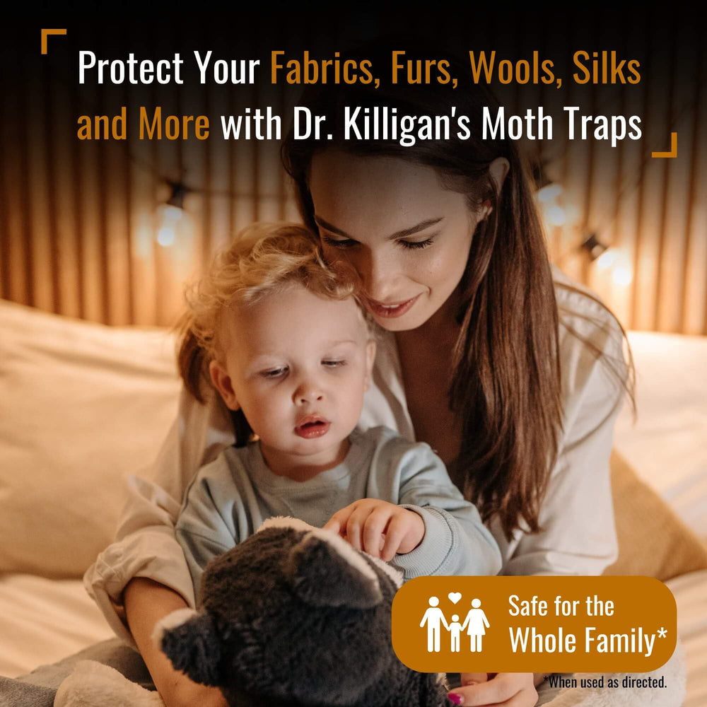 Etiqueta del producto Dr. Killigan's que indica feromona para polillas de ropa, clara y específica