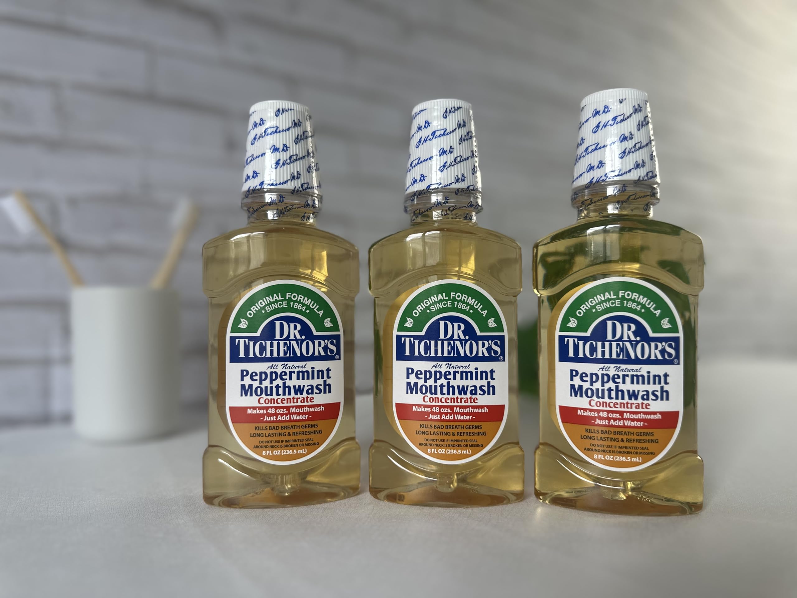 Dr. Tichenor's pack de tres botellas para mayor ahorro y almacenamiento