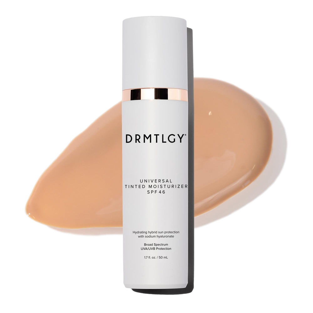 DRMTLGY envase frontal del hidratante con color mostrando el diseño y facilidad de uso