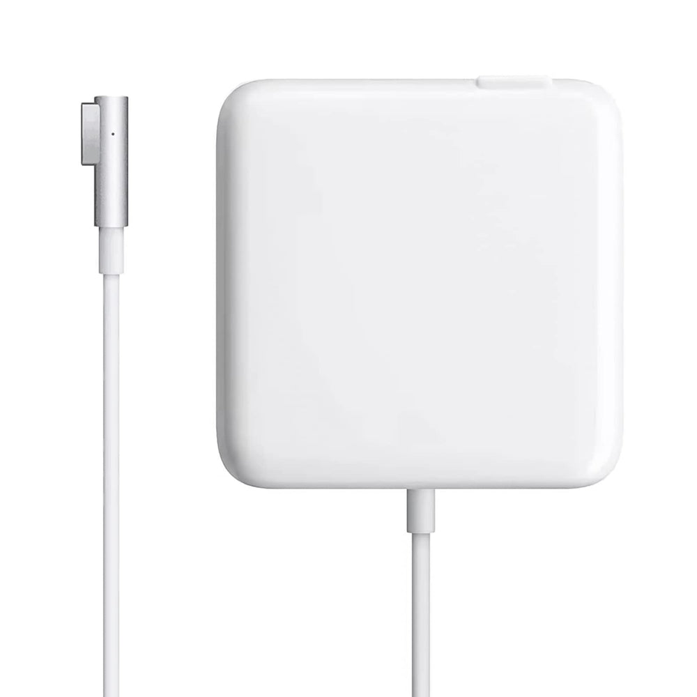 E-POWIND cargador frontal mostrando tamaño compacto y puerto L-tip, ideal para viaje
