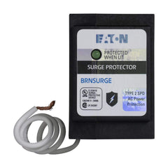 Eaton BRNSURGE detalle de construcción y terminales para instalación segura