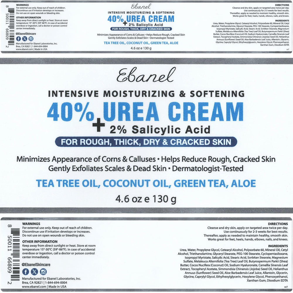 Detalle de crema Ebanel siendo absorbida por piel seca