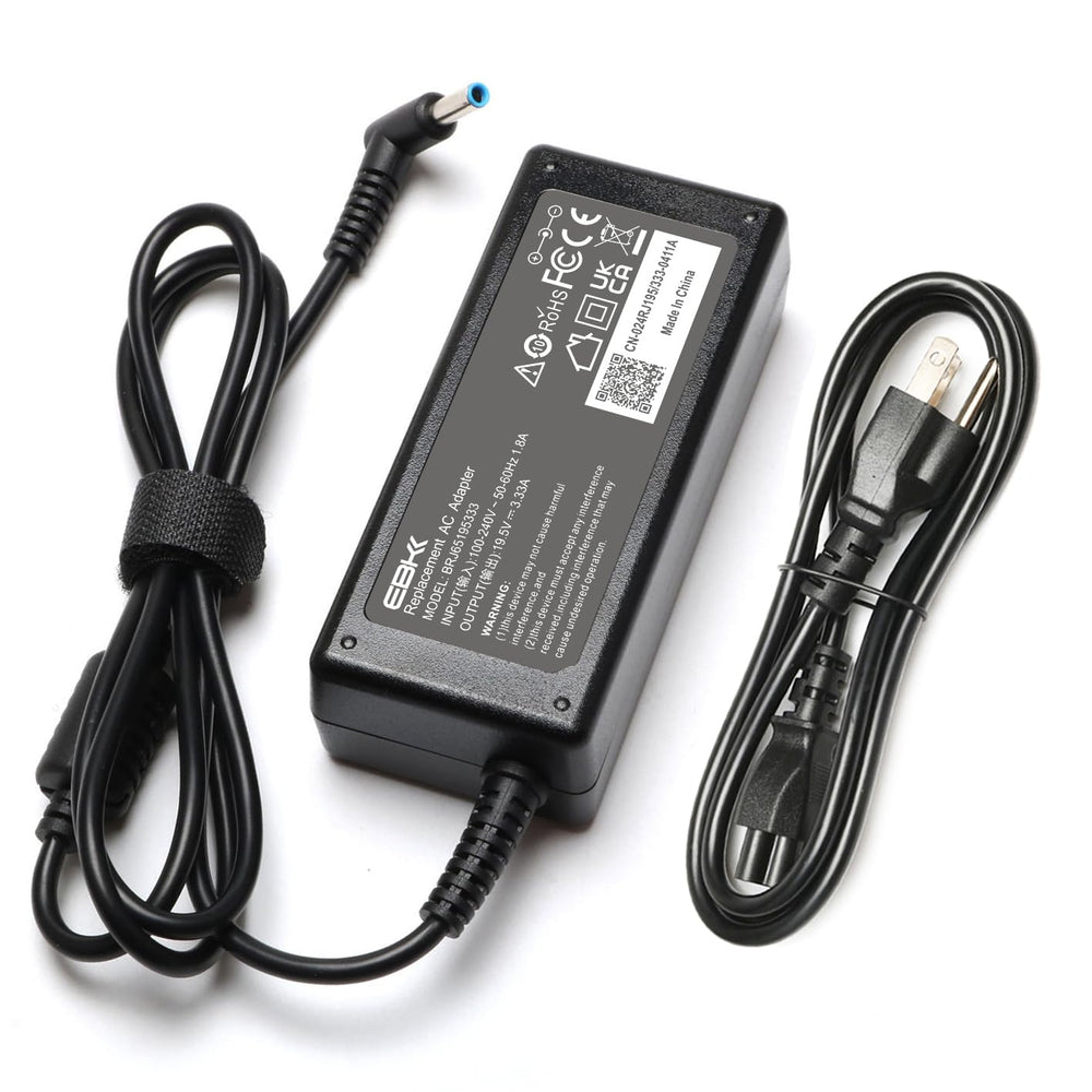 EBKK cargador 65W vista frontal con carcasa y etiqueta clara