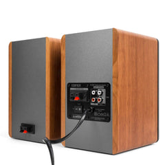Edifier R1280T primer plano del tweeter de seda que aporta agudos nítidos