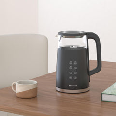 Elite Gourmet primer plano de la pantalla táctil con control de temperatura y facilidad de uso
