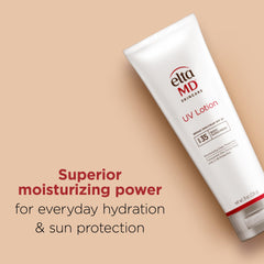 Aplicación facial de EltaMD UV Lotion, protección sin residuo