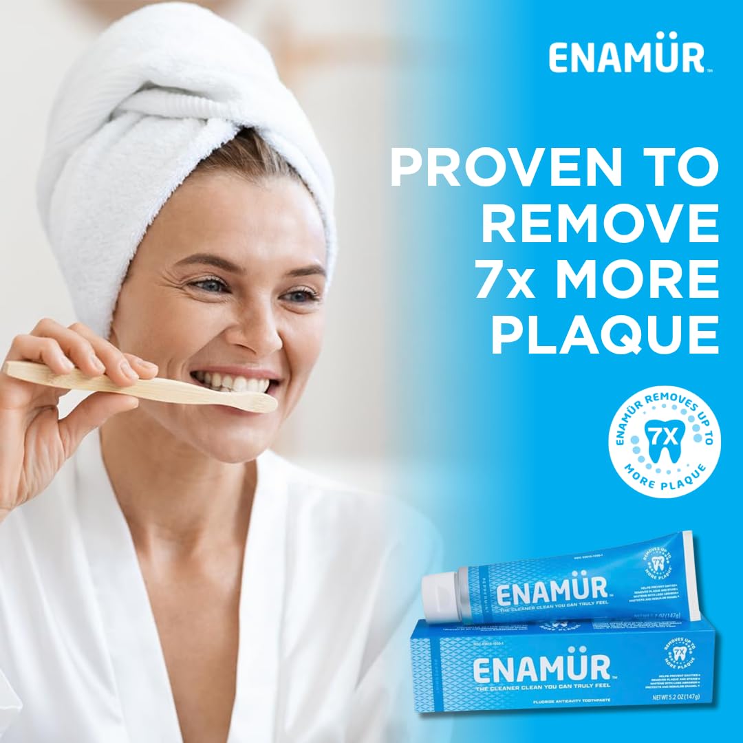ENAMUR envase abierto con pasta blanca crema, textura suave