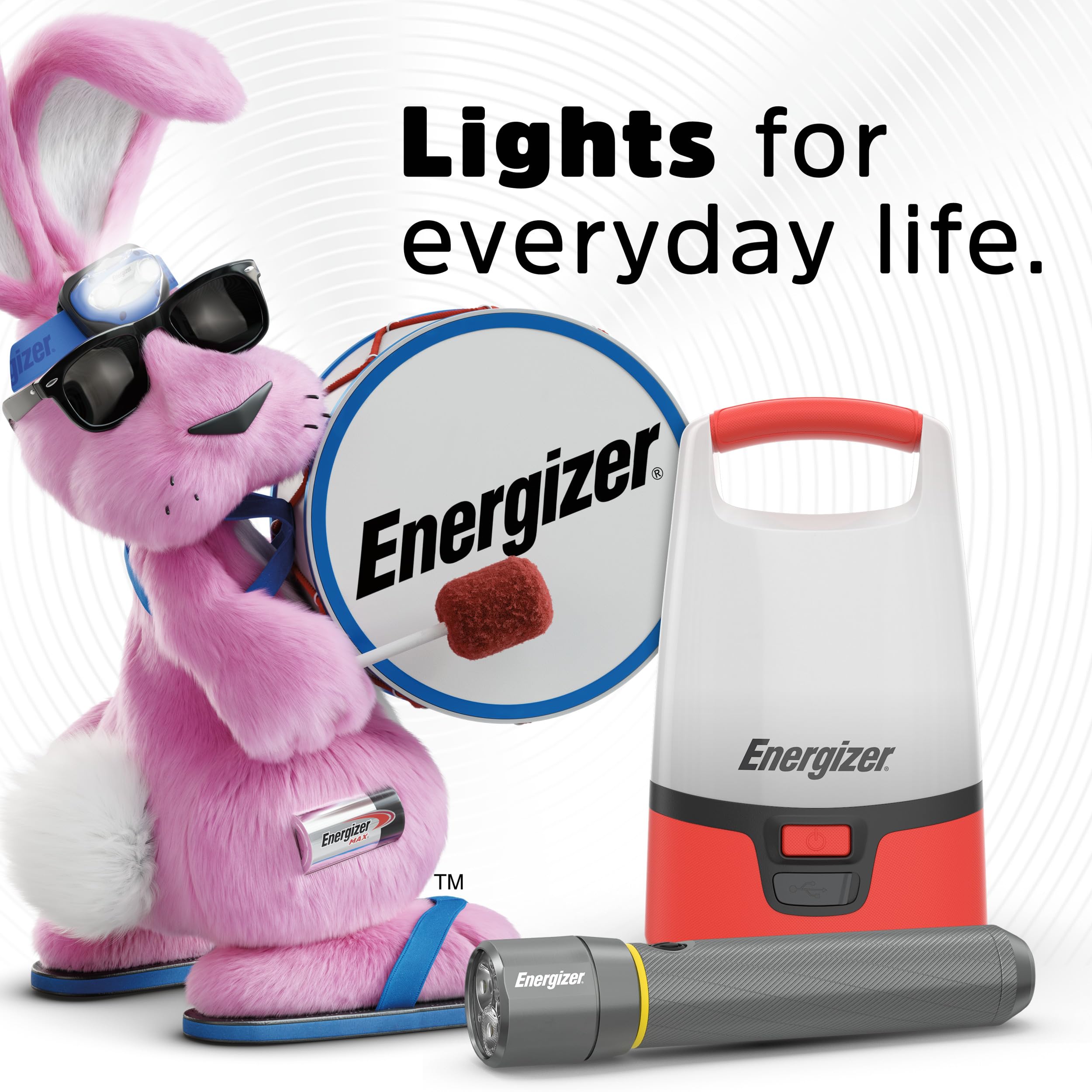 Energizer modo luz roja en terreno oscuro mostrando conservación de visión nocturna