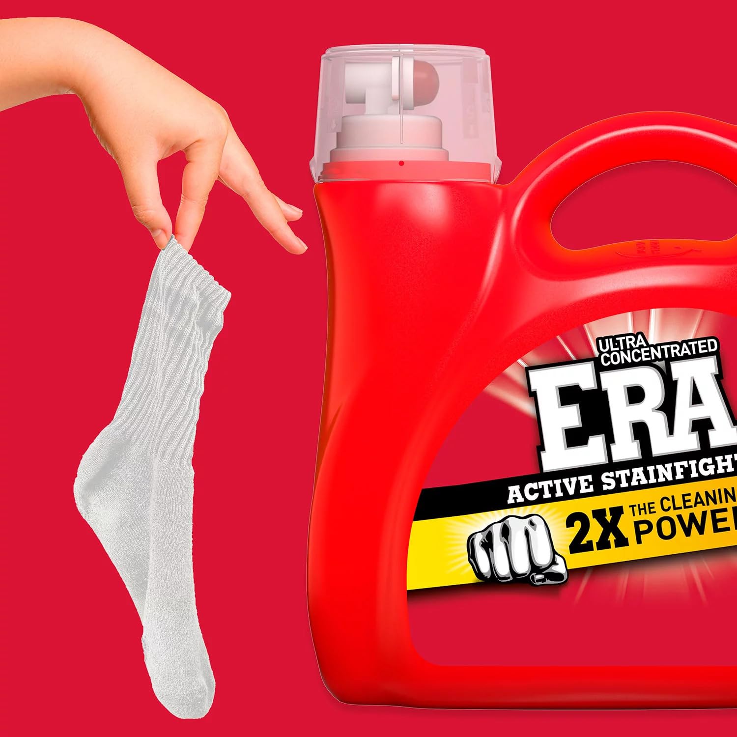 Era botella junto a objetos para comparar tamaño y rendimiento