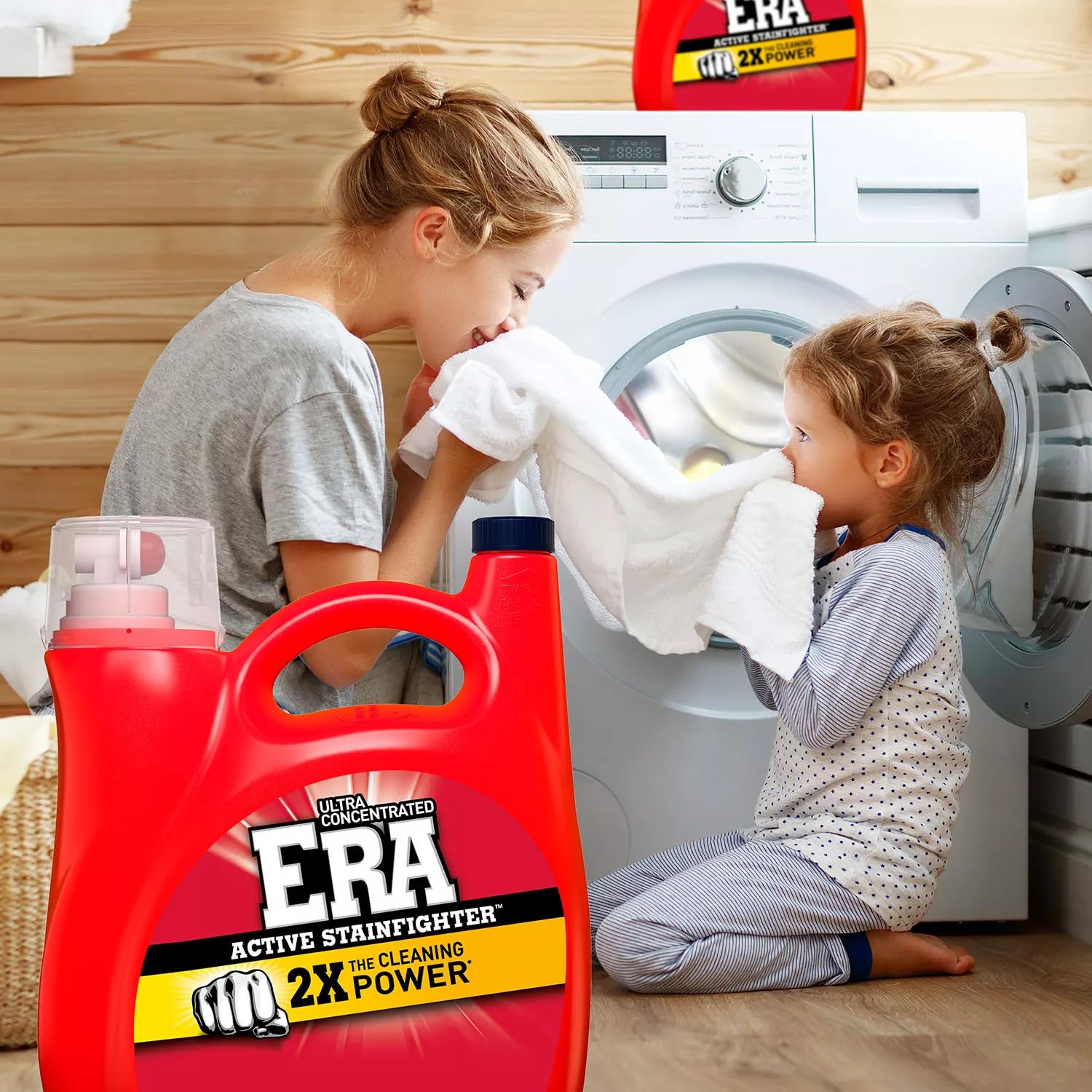 Era detergente vertido en carga de lavadora para limpieza profunda