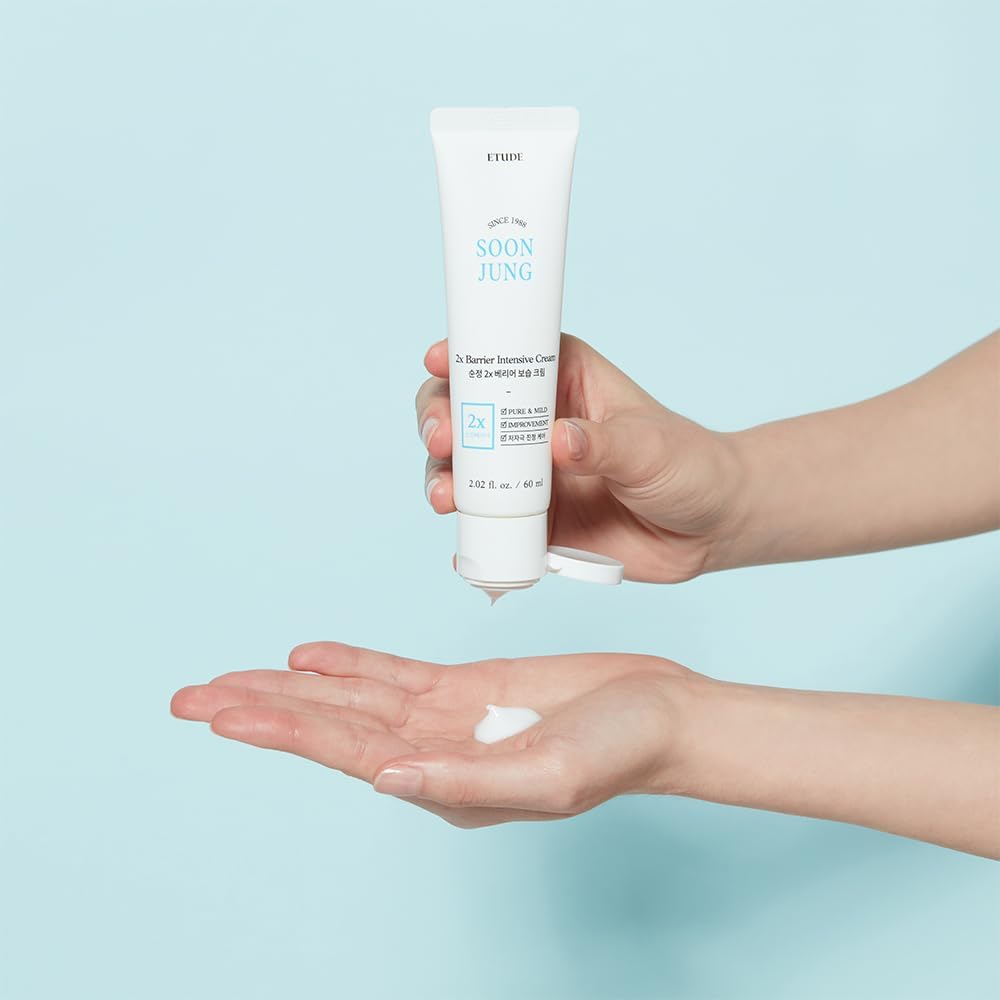ETUDE crema SoonJung en entorno de baño, rutina calmante diaria
