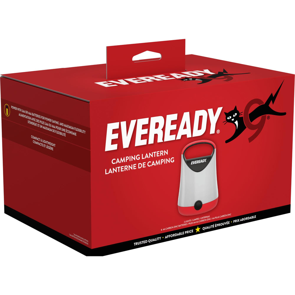 EVEREADY linterna iluminando interior de tienda destacando cobertura 360°