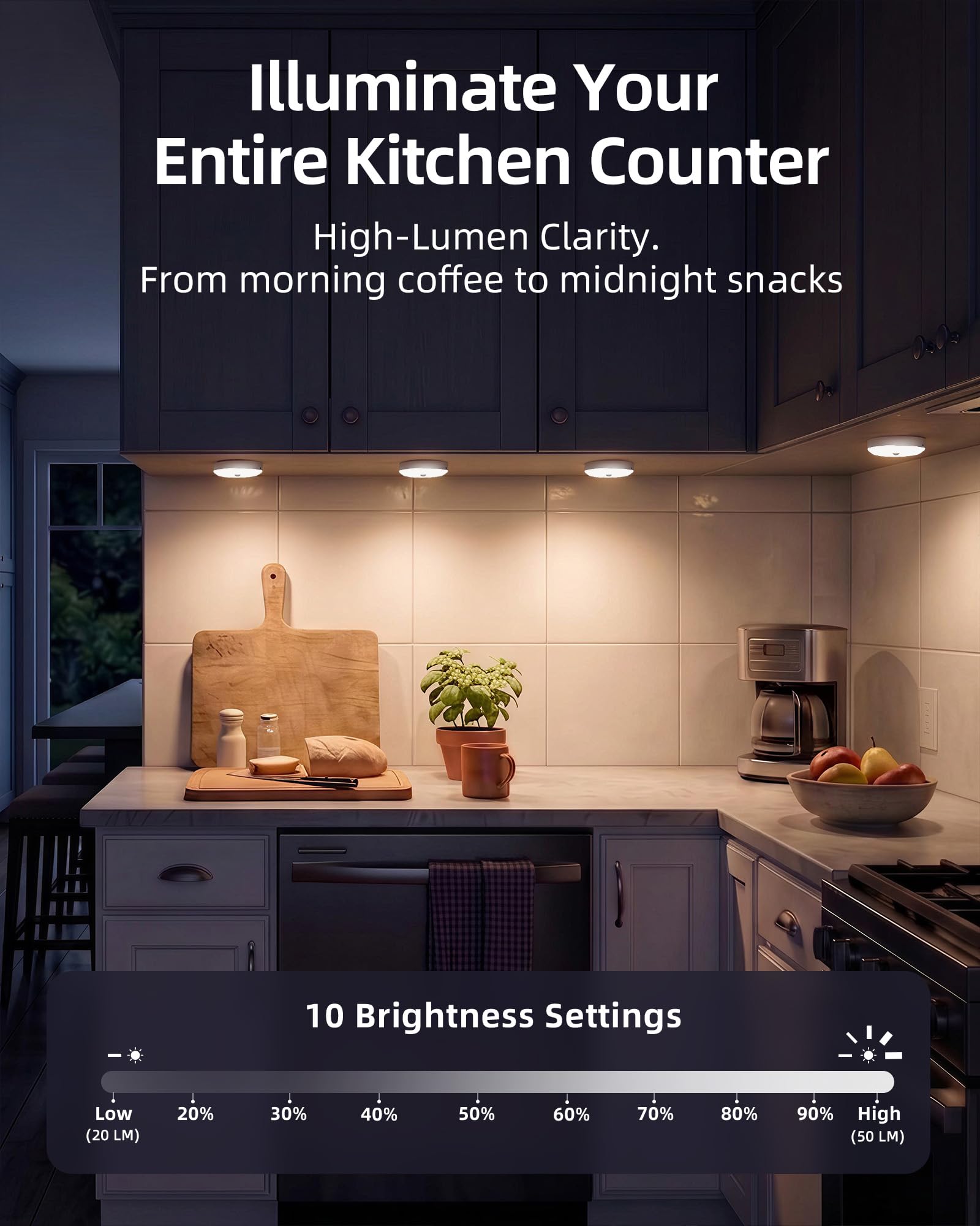 EZVALO luz instalada bajo mueble de cocina mejorando visibilidad en encimera