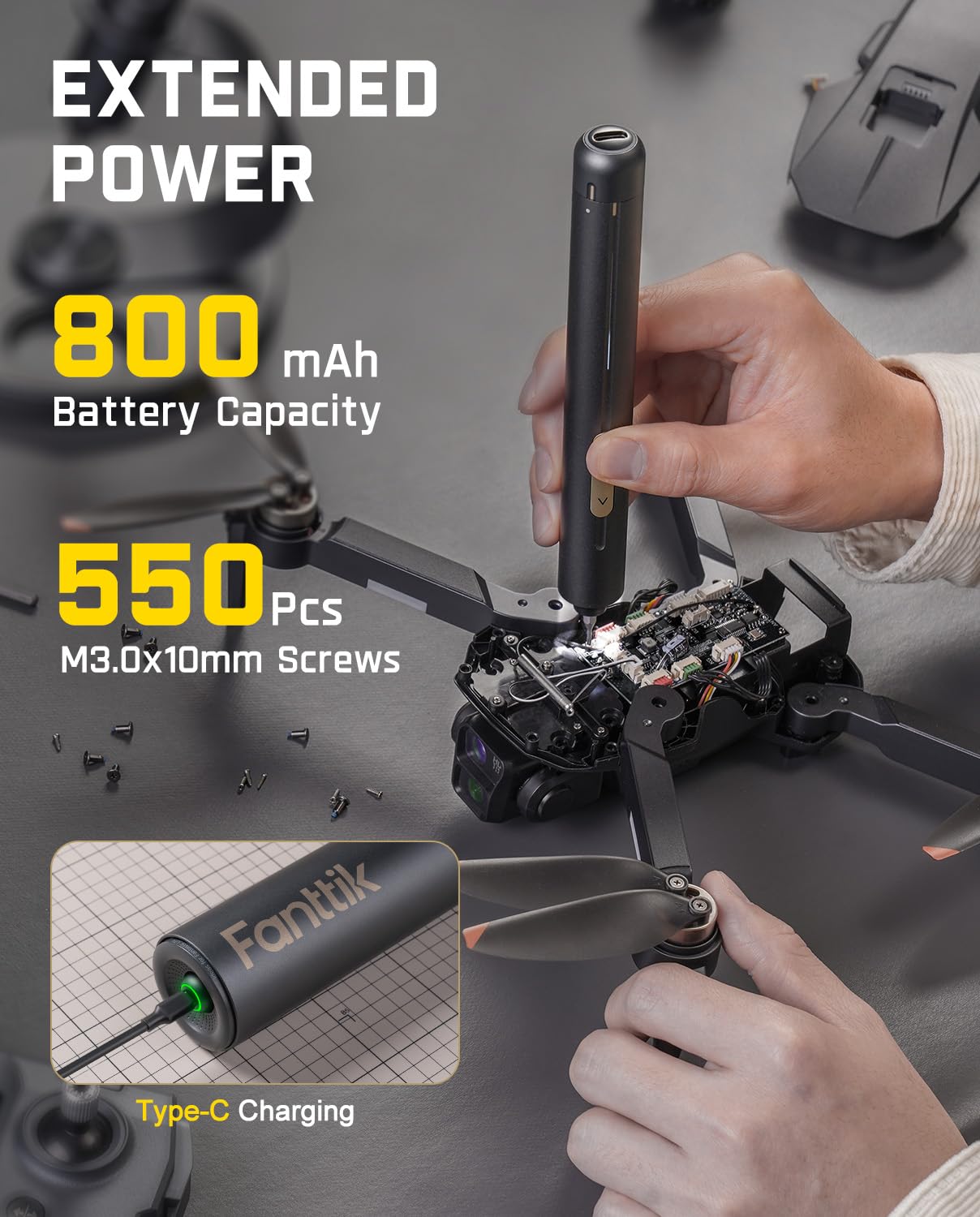 Fanttik E2 Ultra estuche RevoStor abierto mostrando almacenamiento rotatorio magnético