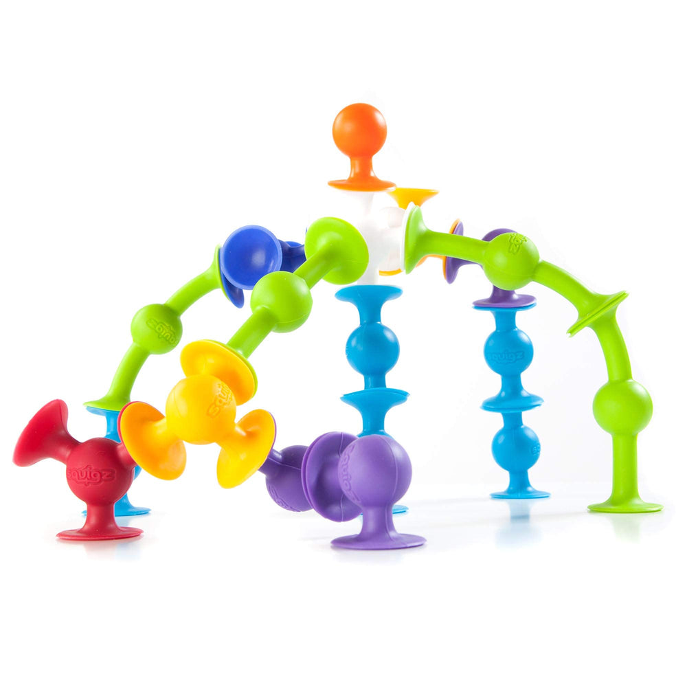 Fat Brain Toys Squigz foco en la ventosa que destaca la sujeción sin residuos