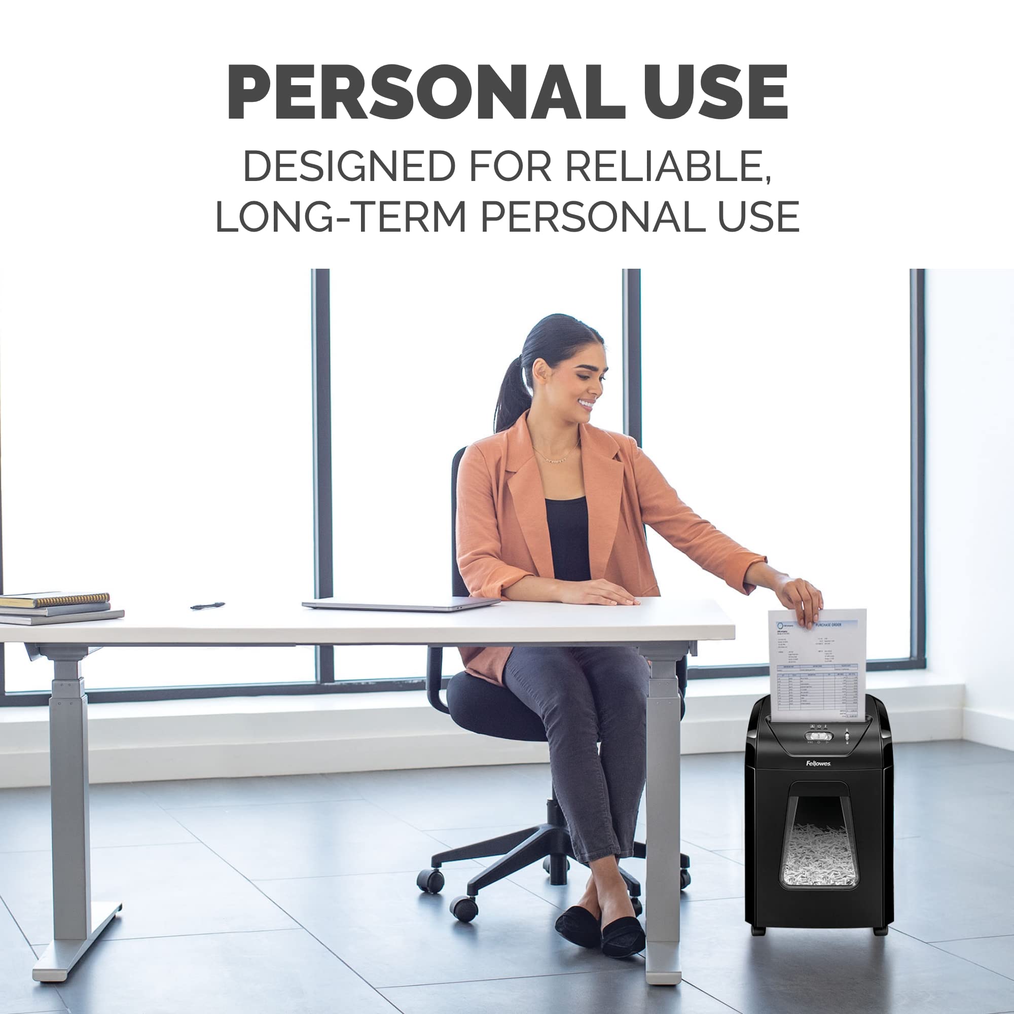 Fellowes 14C10 diseño elegante que complementa interiores modernos