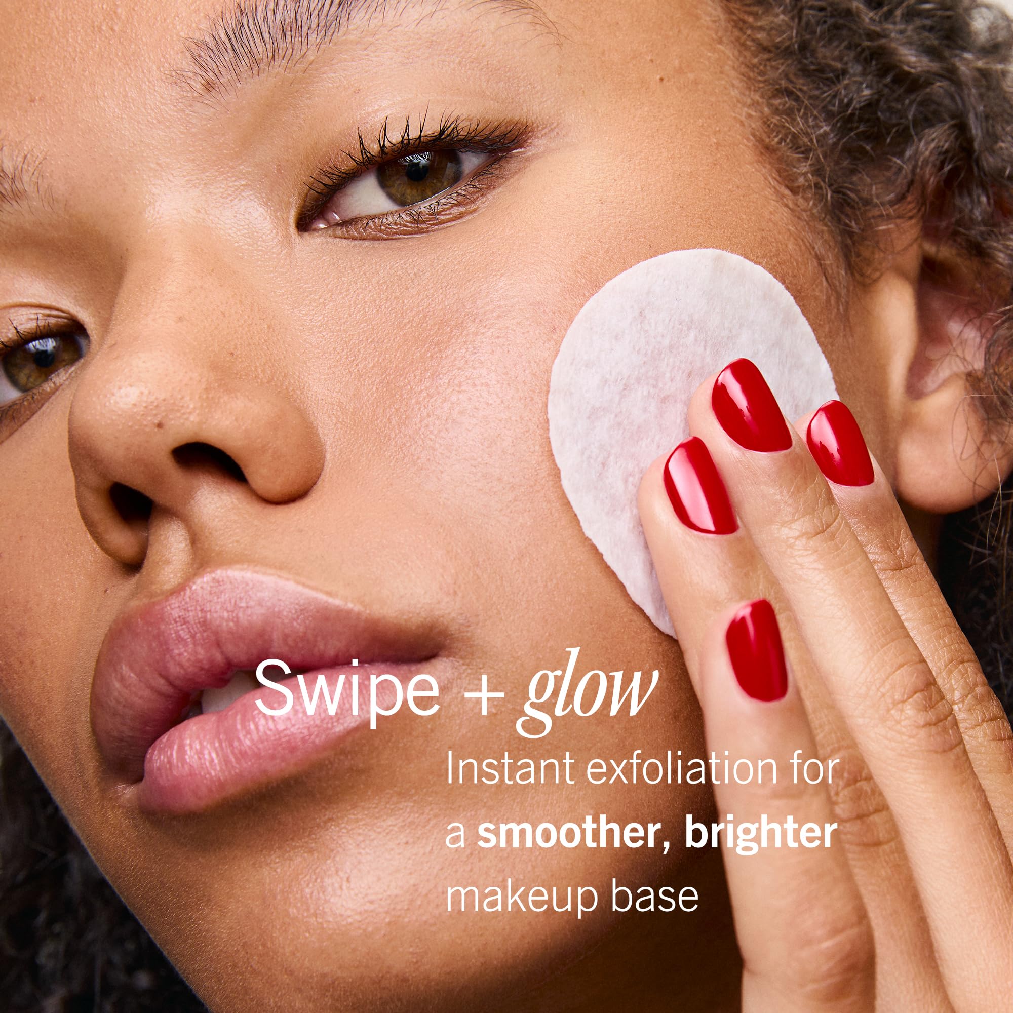 First Aid Beauty toallita doble textura con cara lisa y cara con relieve