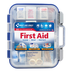 First Aid Only vista frontal del estuche fácil de transportar y almacenar