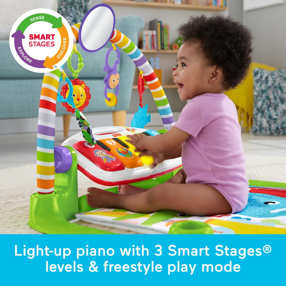 Fisher-Price maracas suaves sostenidas por manos pequeñas, fomentan ritmo