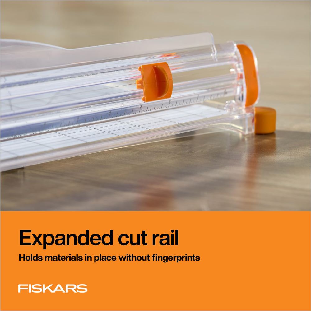 Fiskars brazo abatible extendido hasta 15.6" para cortar hojas grandes