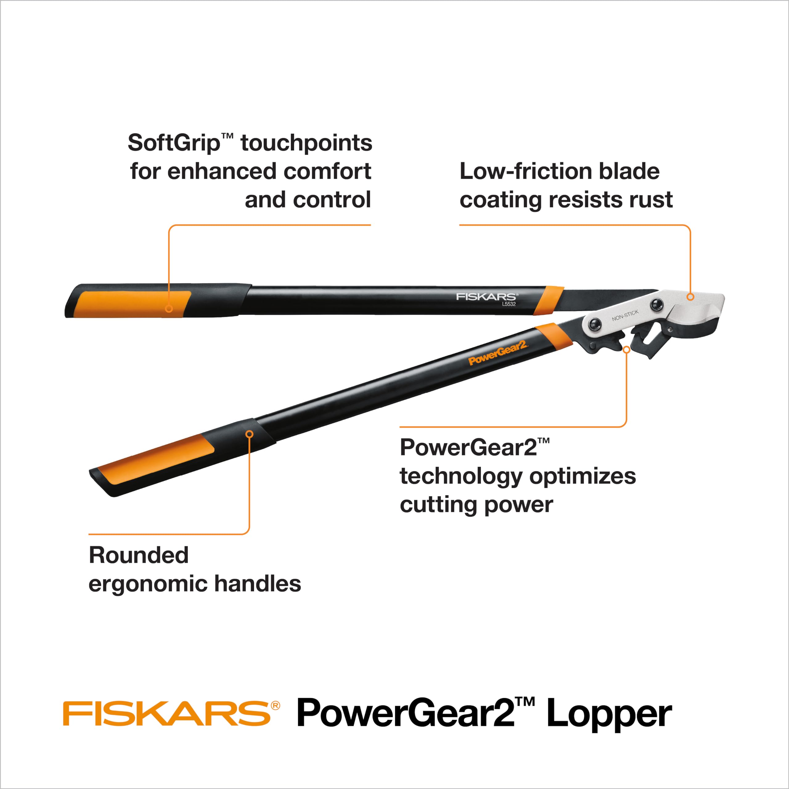 Detalle de la hoja de Fiskars PowerGear2 con recubrimiento y corte limpio