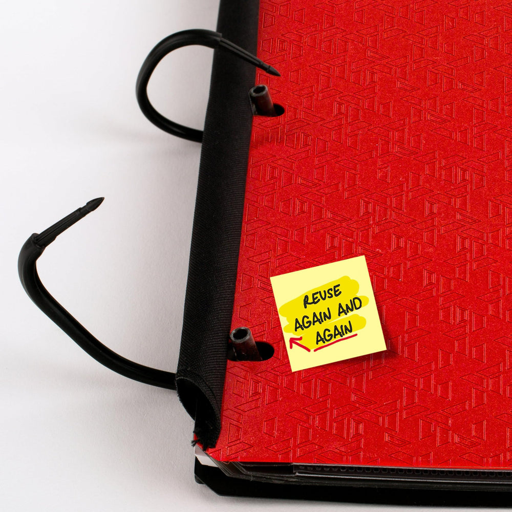 Five Star NotePocket abierto guardando hojas sueltas de estudio