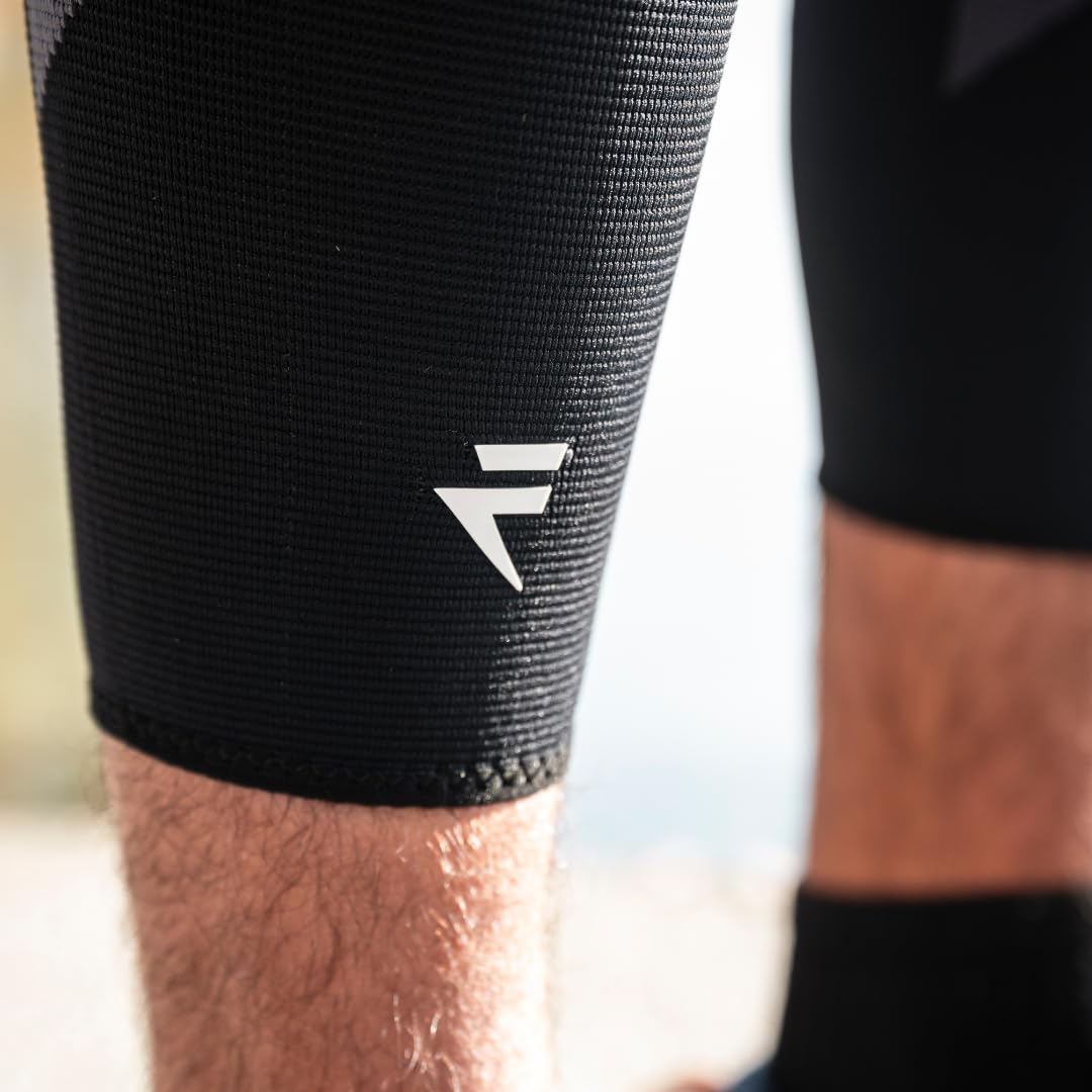 Flytex rodillera en gimnasio usada durante entrenamiento para confort y soporte