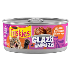 Friskies lata frontal mostrando etiquetas y beneficios del producto