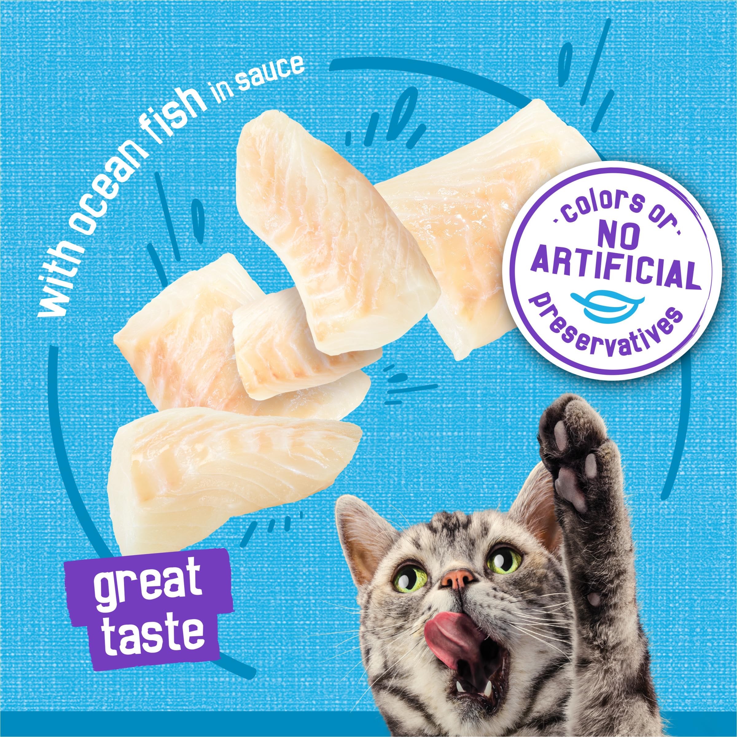 Friskies detalle de la salsa que añade hidratación y sabor al alimento