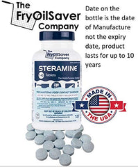 THE FRYOILSAVER COMPANY primer plano de una tableta Steramine, fácil disolución