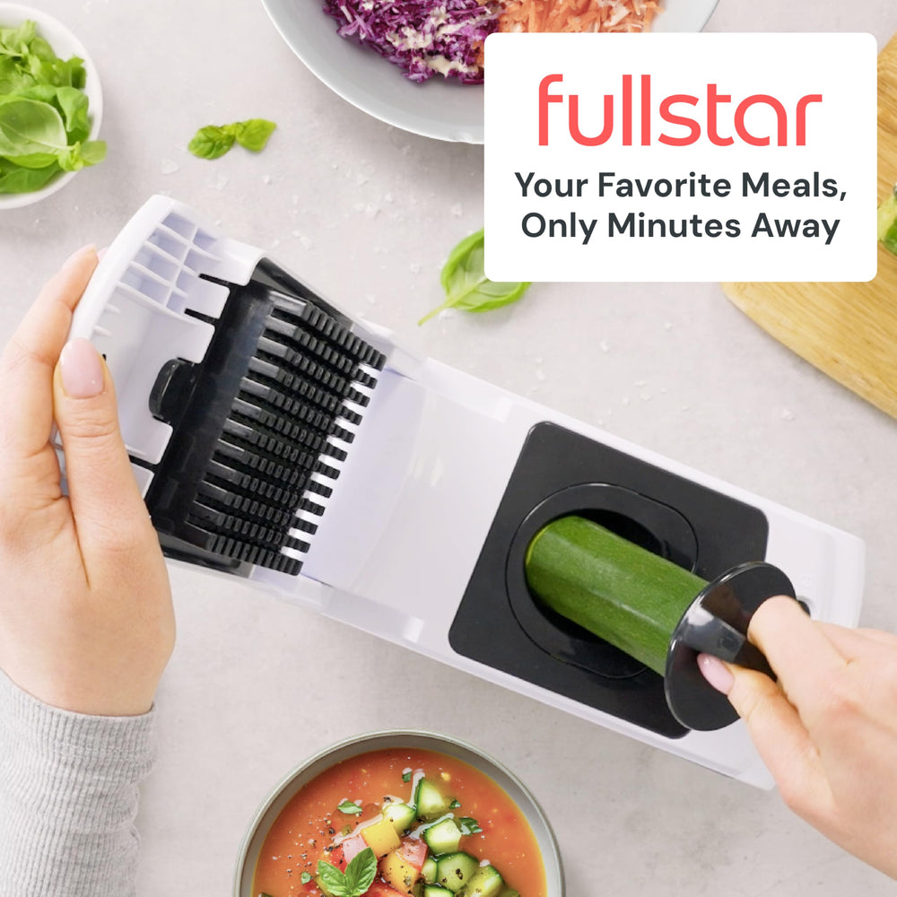 Fullstar en cocina estilo de vida mostrando preparación rápida de comidas