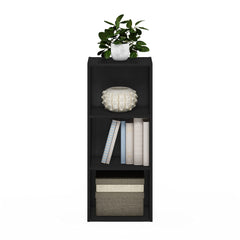 Furinno LUDER junto a una silla para comparar tamaño y escala