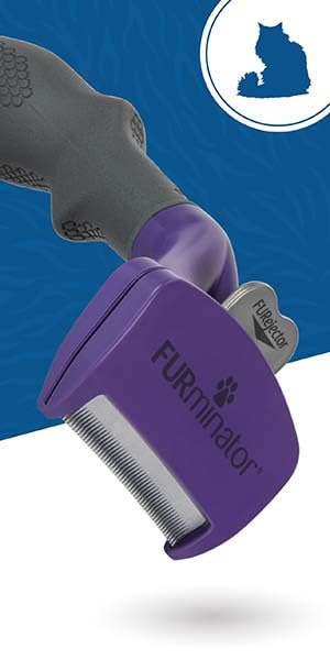 FURminator tamaño comparado con una mano para ver adaptación a gatos grandes