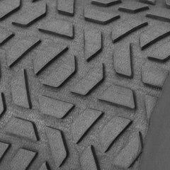 Gaiam Restore uso en pantorrilla mostrando alivio y mejor circulación durante masaje
