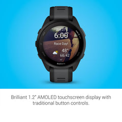 Garmin Forerunner 165 detalle de correa y botón, diseño cómodo y seguro