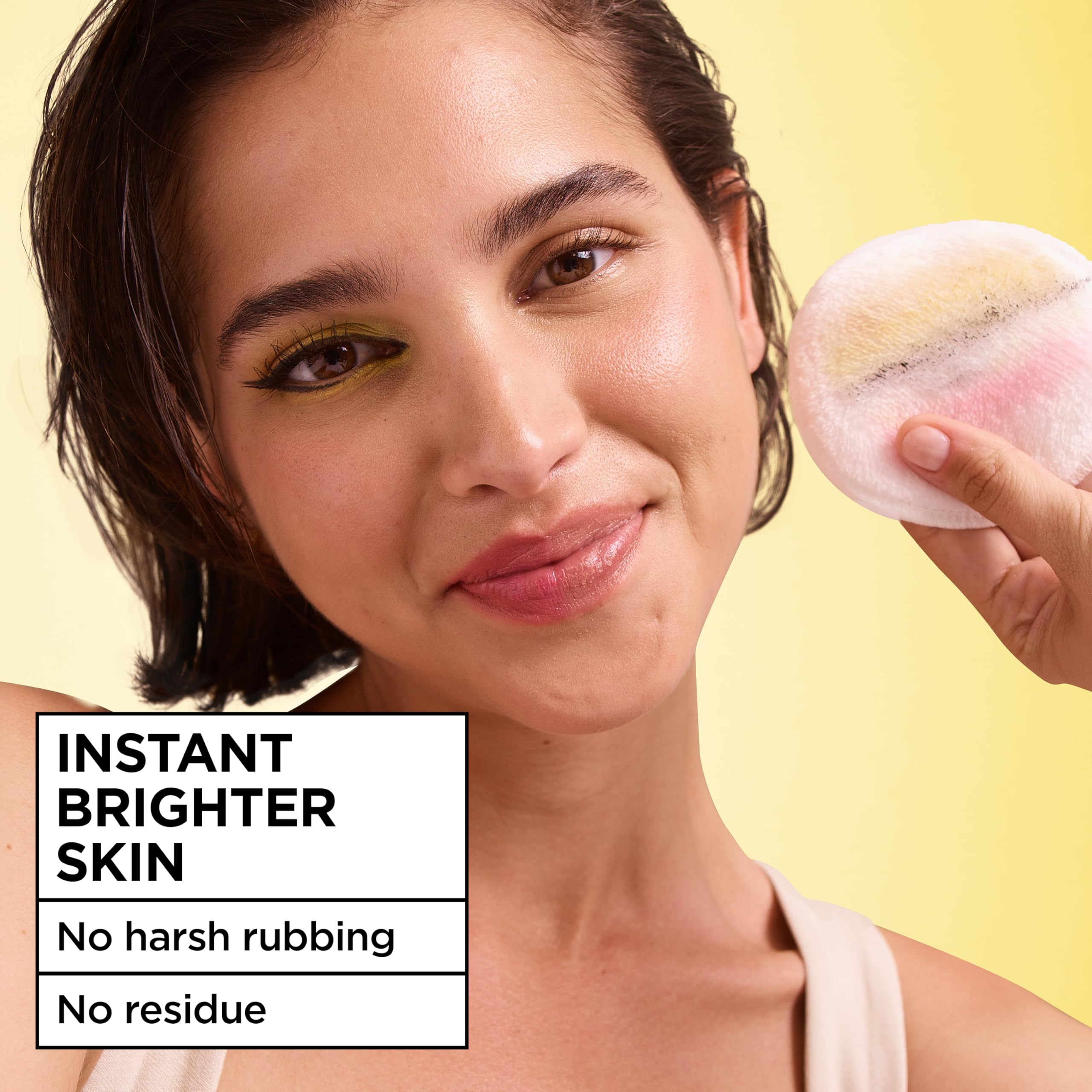 Garnier envase 400 ml en mano demuestra tamaño práctico