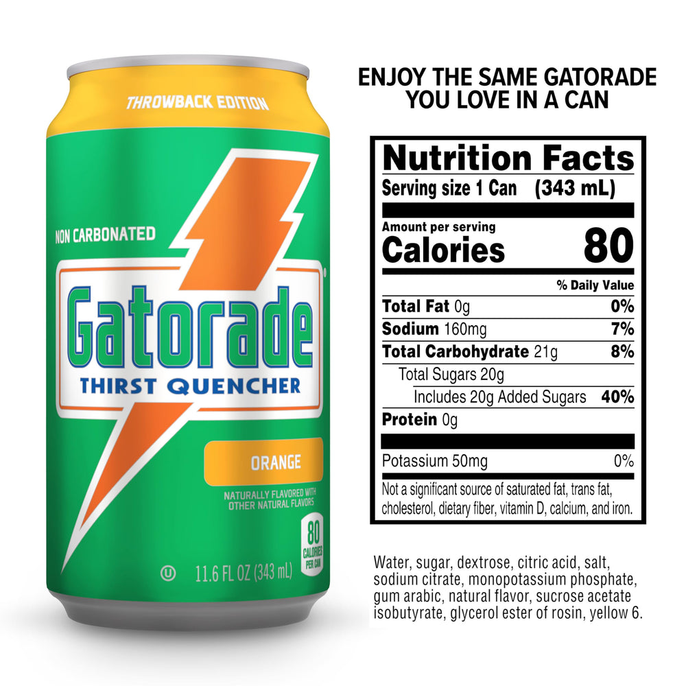 Gatorade lata en mano para comparar tamaño y facilidad de transporte