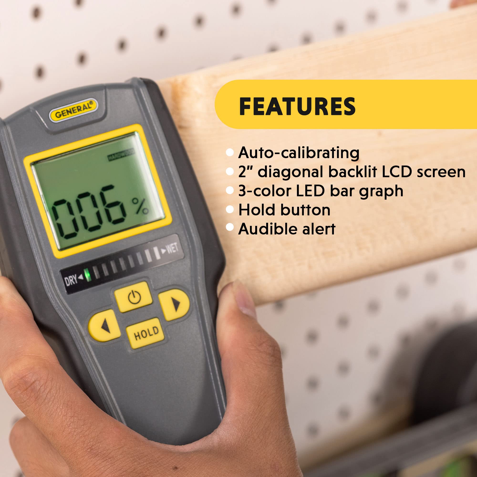 General Tools MMD7NP usado en obra con tablones y tablaroca, ideal para inspecciones rápidas