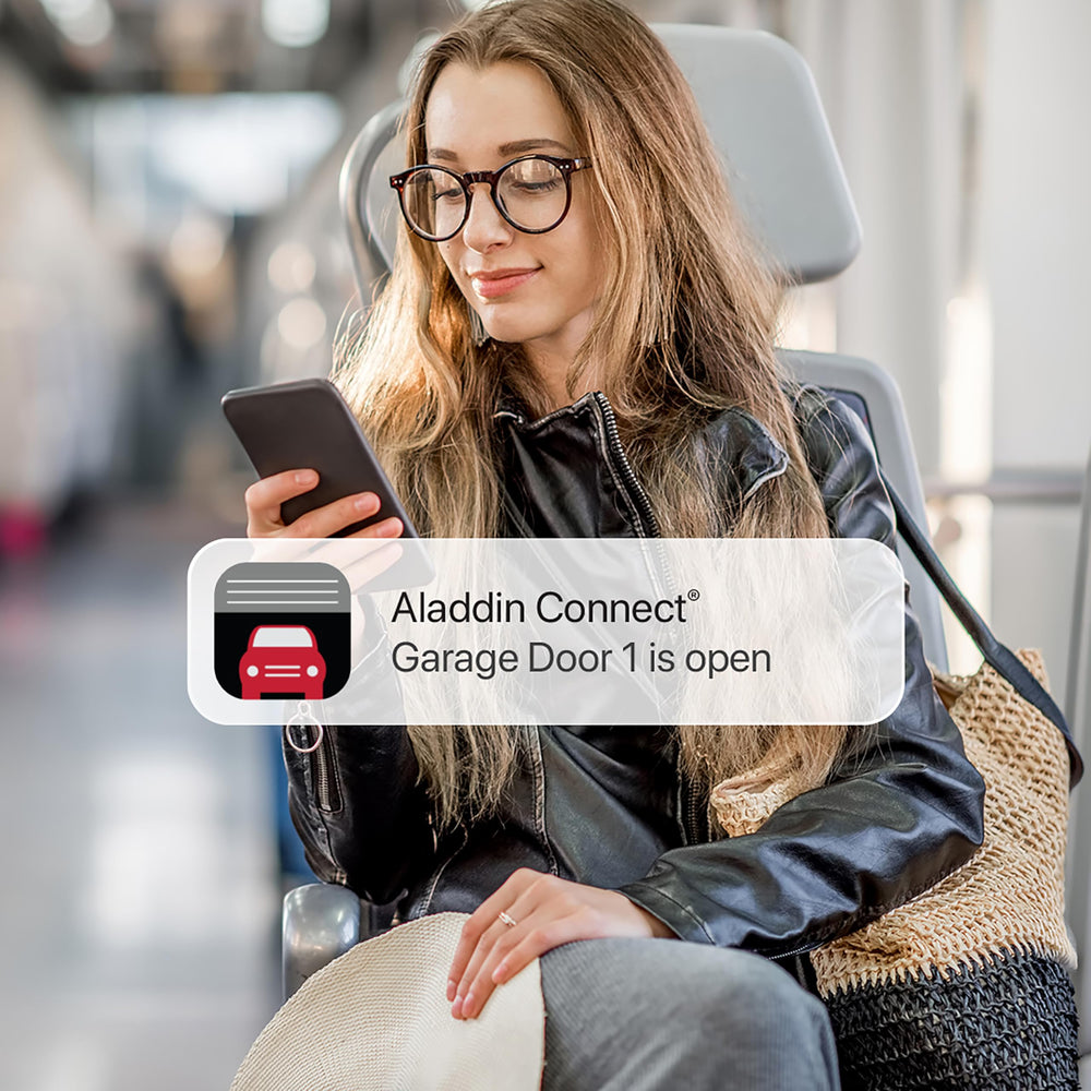 Genie primer plano del sensor y placa indicando fiabilidad y detección precisa