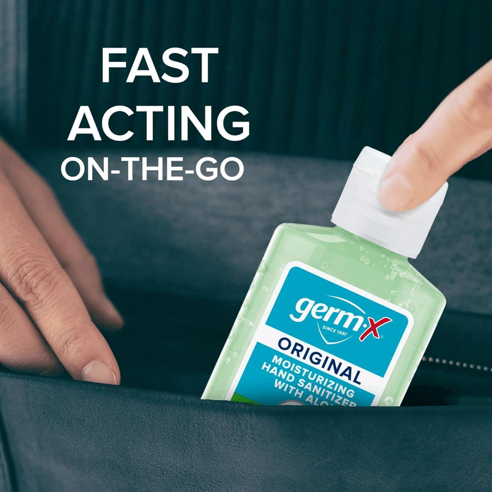 Germ-X botellas dentro de una mochila para higiene al salir de casa