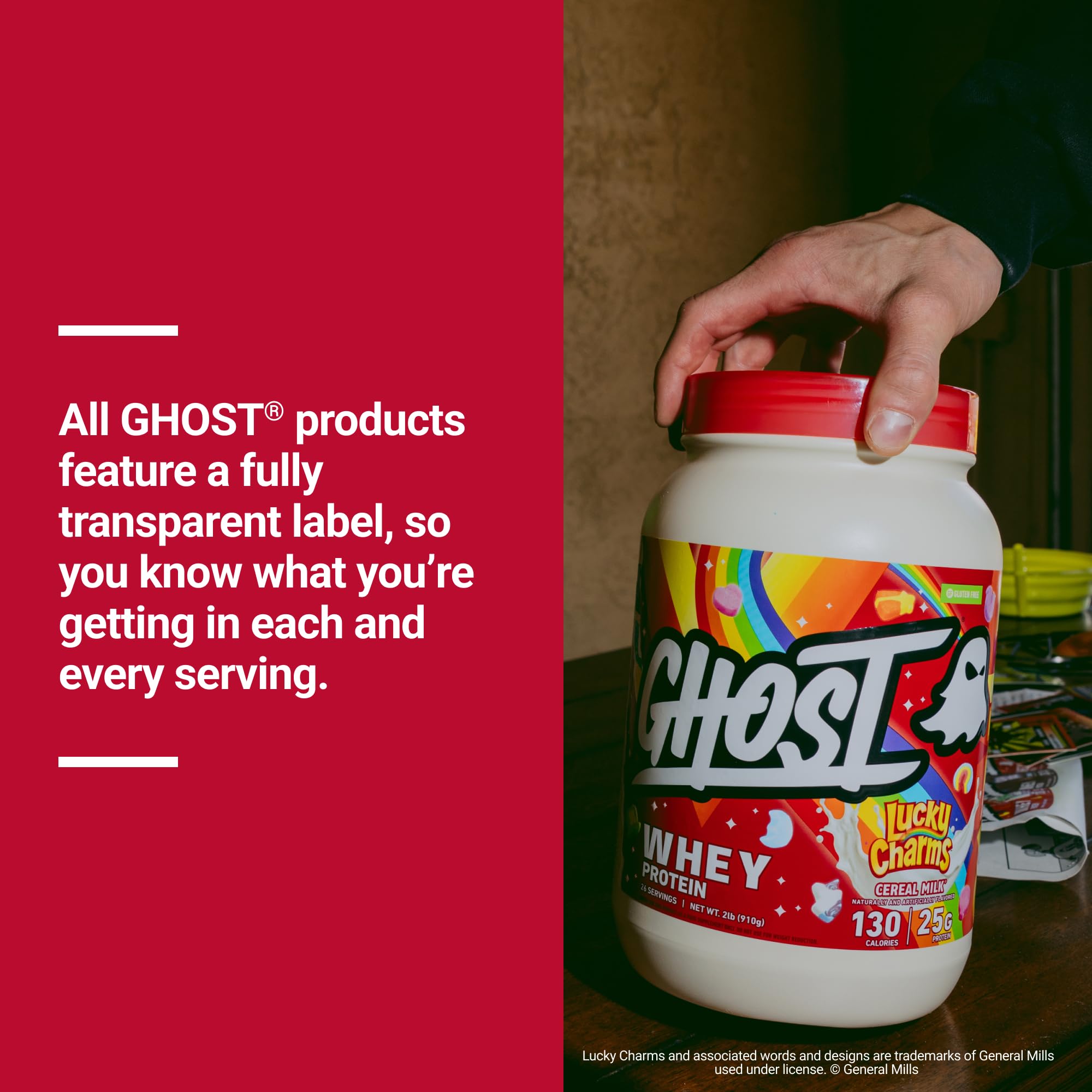 GHOST batido servido en vaso listo para beber con mezcla cremosa y nutritiva