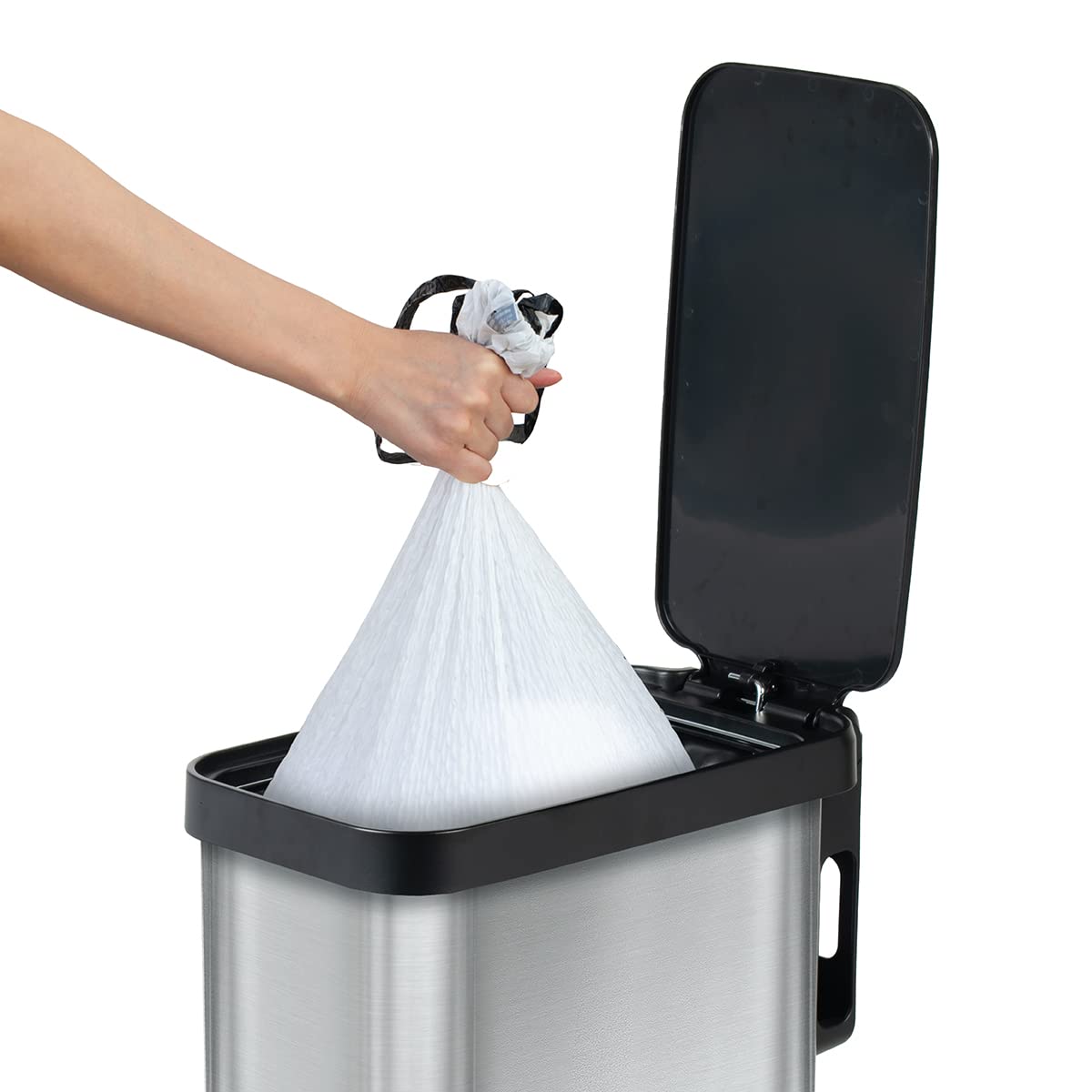 Glad comparación de escala 45 L para visualizar capacidad real