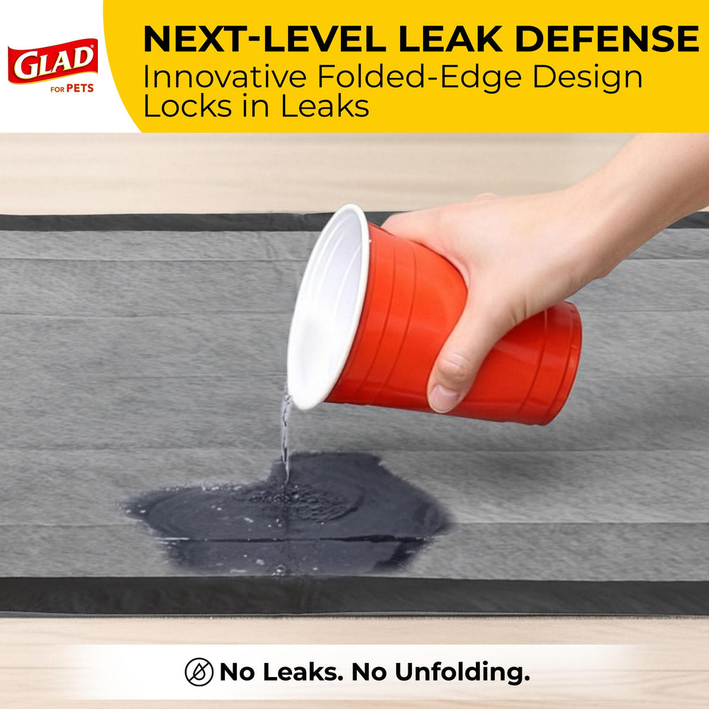Glad for Pets tapete colocado en suelo de baldosa para control de humedad