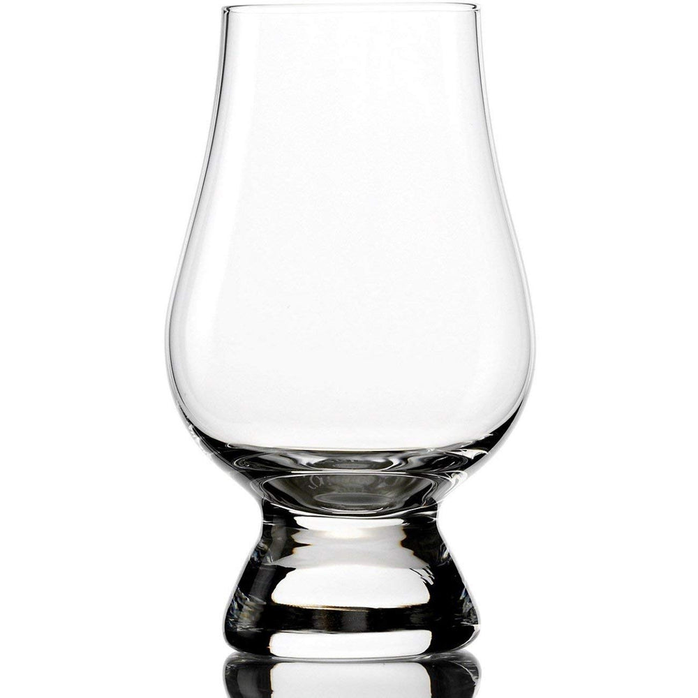GLENCAIRN base sólida que facilita el agarre y evita calentar el whisky