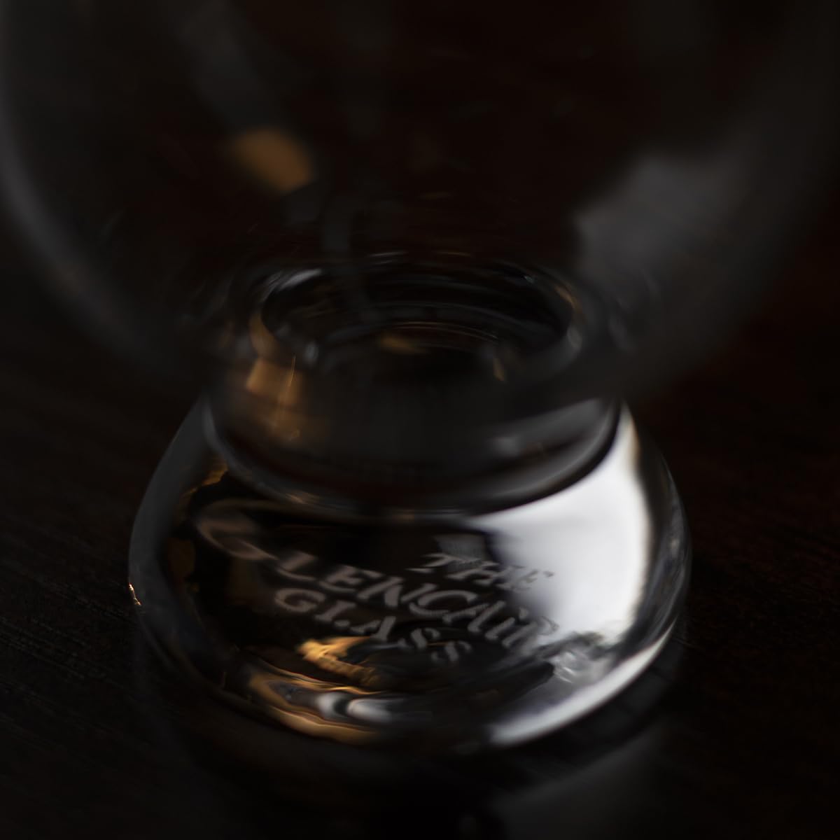 GLENCAIRN caja de regalo abierta mostrando las cuatro copas protegidas