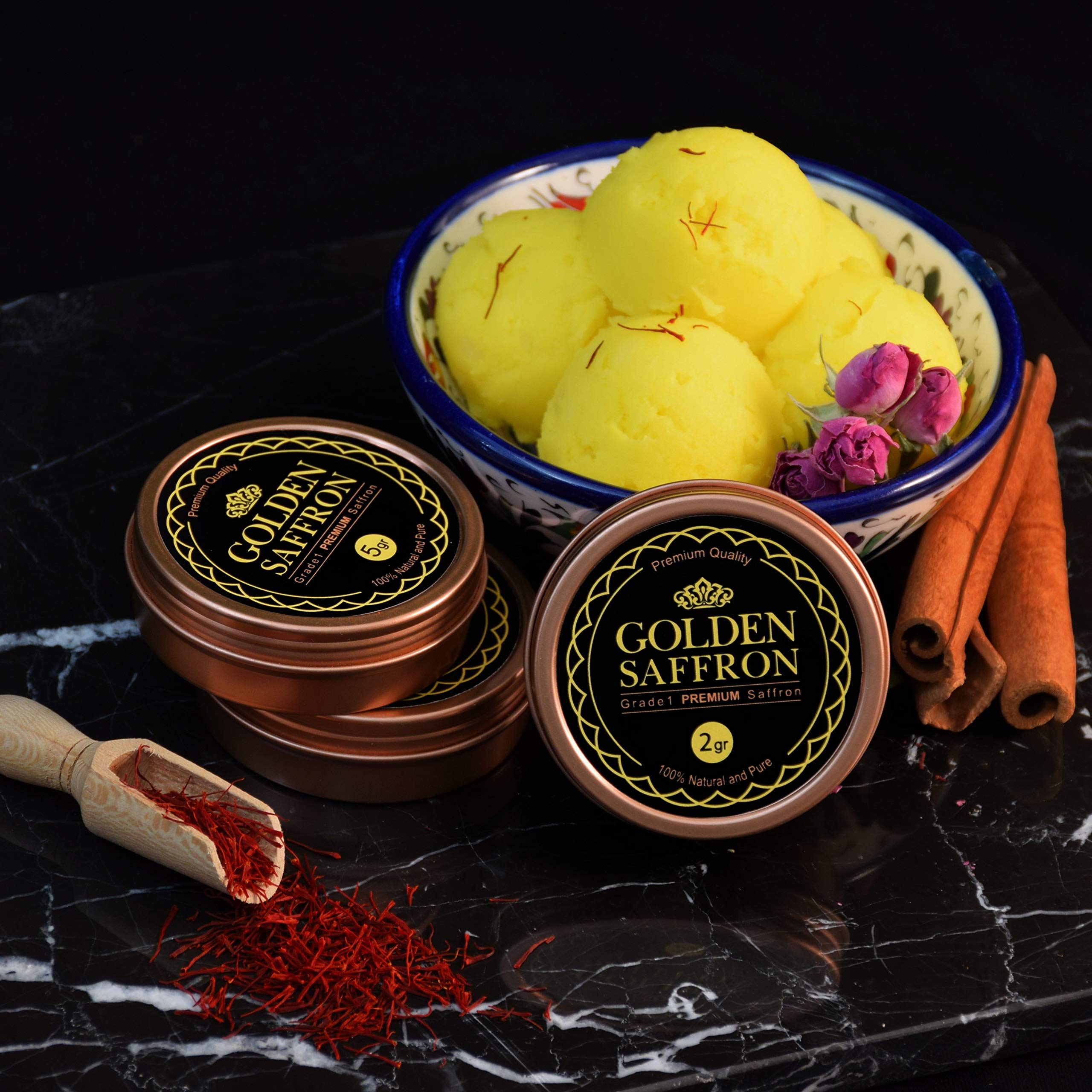 Golden Saffron hebras en primer plano resaltando color rojo intenso