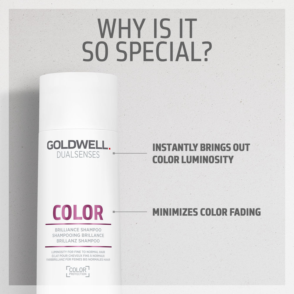 Aplicación de Goldwell en ducha sobre cabello teñido para luminosidad