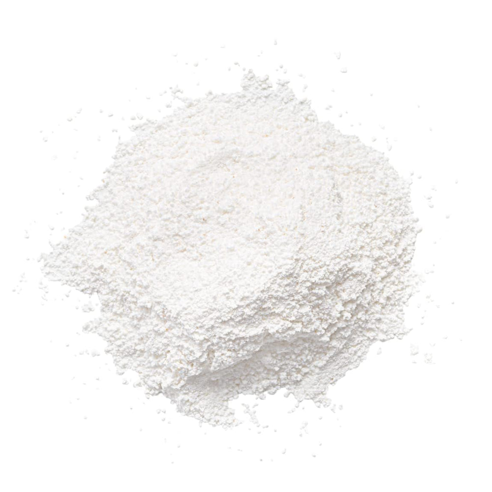 Good Molecules producto en entorno botánico que sugiere extractos frutales naturales