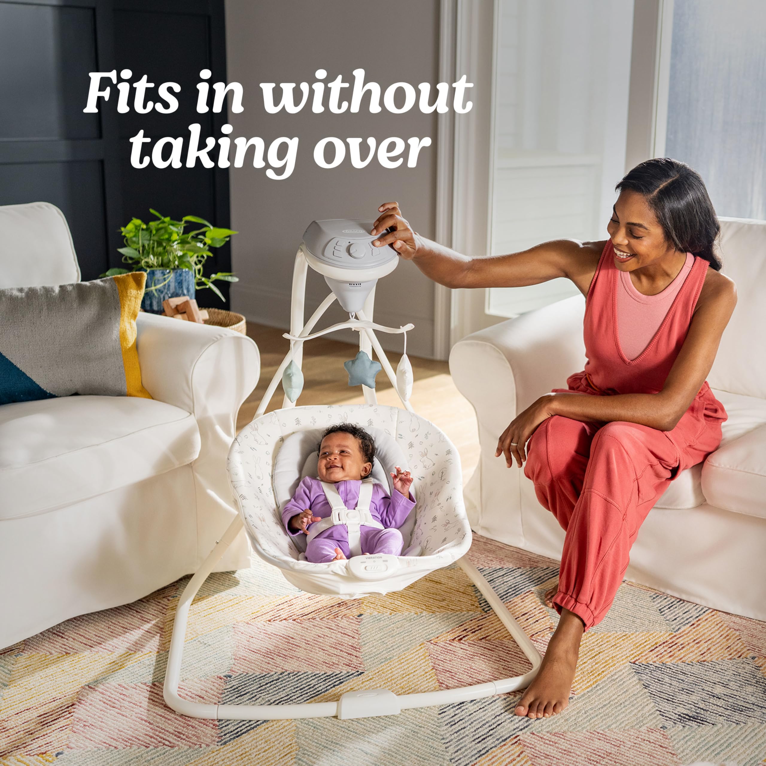 Graco Simple Sway panel con controles y opción de enchufe para ahorro